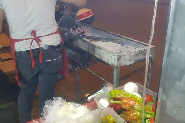 Cüneyt Usta Kebab Salonu - Resim 7