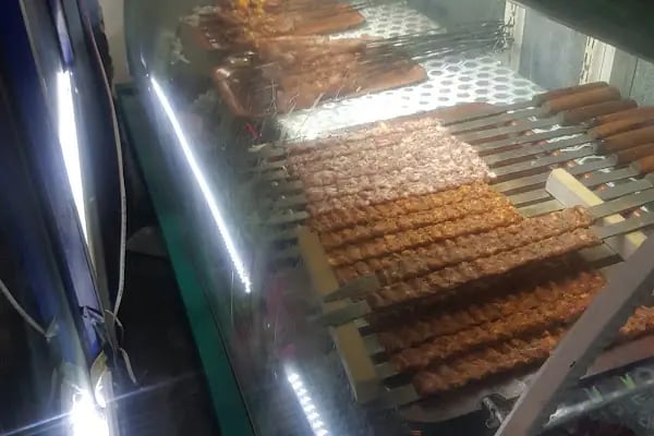 Cüneyt Usta Kebab Salonu - Resim 9