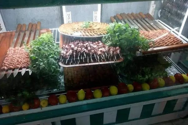 Cüneyt Usta Kebab Salonu - Resim 15