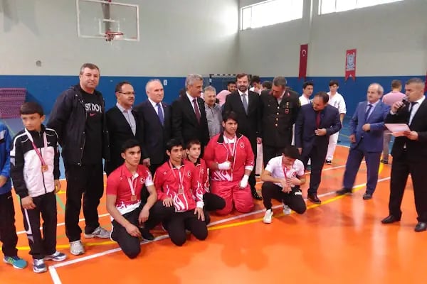 Gürsu Kapalı Spor Salonu - Resim 9