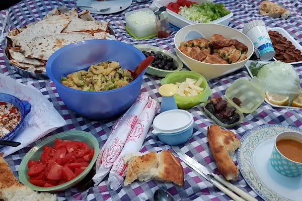 Röne Park Çay Bahçesi - Resim 3