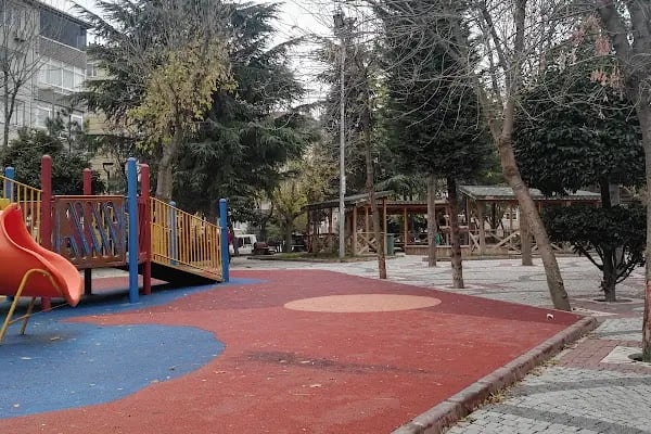 29 Ekim Cumhuriyet Parkı - Resim 1