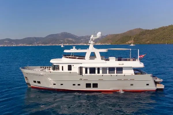 4U Yachting - Yacht Charter - Brokerage - Management / Yat Kiralama Satış ve Yönetim - Resim 2