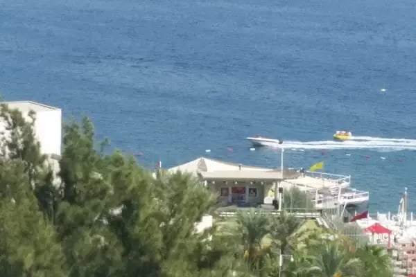 Grand Newport Otel - Resim 8