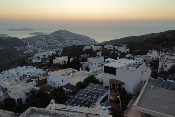 SOLAR PANEL BODRUM - GÜNEŞ ENERJİ SANTRALLERİ - RÜZGAR TÜRBİNİ SİSTEMLERİ - KAMERA ALARM YANGIN GÜVENLİK TEKNOLOJİLERİ - Resim 9