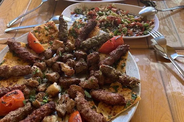 Kebapçı Muhittin Usta Fırınlı Et Lokantası - Resim 1