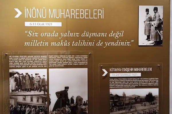 Karesi Atatürk Evi - Resim 20