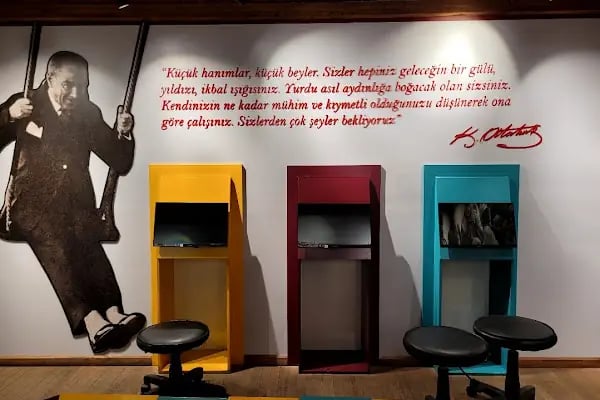 Karesi Atatürk Evi - Resim 14