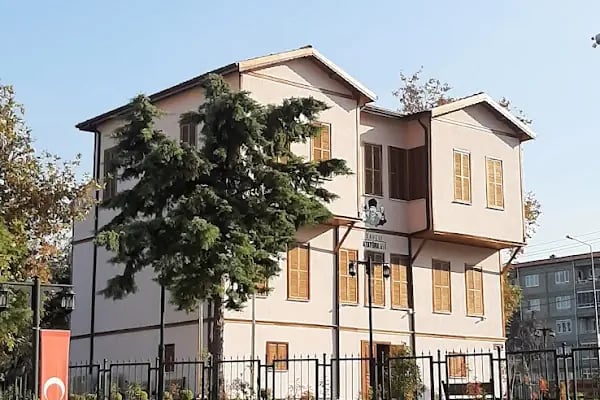 Karesi Atatürk Evi - Resim 9