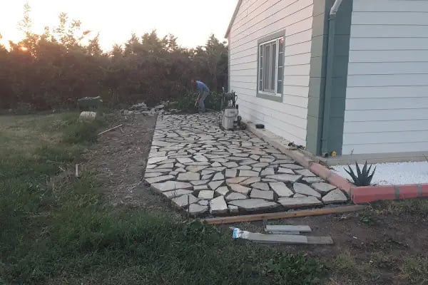 Bursa Peyzaj Ağaç Kesim Bahçe Düzenleme Budama Çim Dikimi Profesyonel Dizayn - Resim 8