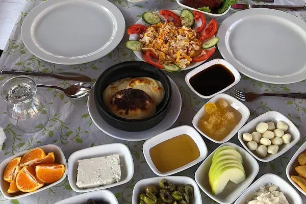 Halfeti Başkanın Yeri Duba Restaurant - Resim 3