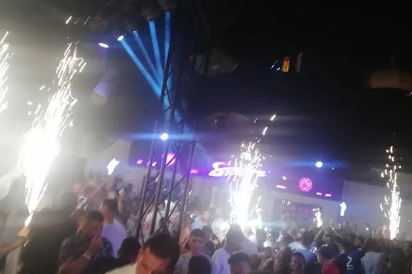 Sapphire Gece Klübü - Resim 14