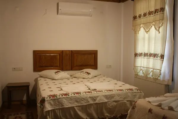 Birgi Çınaraltı Pansiyon - Resim 13