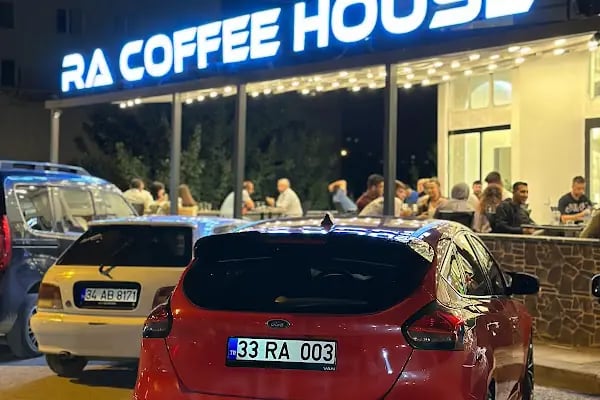 RA COFFEE HOUSE - Resim 8
