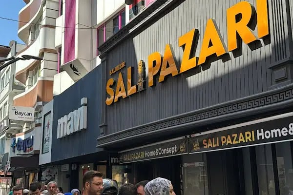 Salı Pazarı AVM - Resim 2