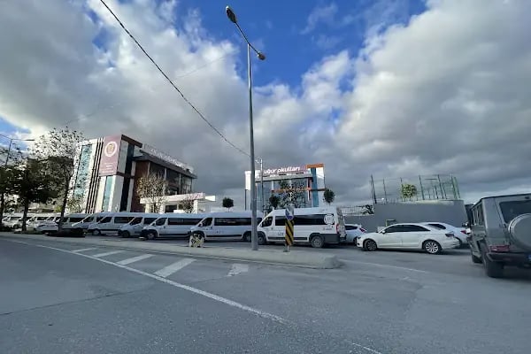 ARNAVUTKÖY BOLLUCA UĞUR OKULLARI KAMPÜSÜ - Resim 5
