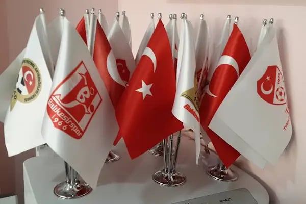 Beyaz Reklam Matbaa, Davetiye, Dijital Baskı, Promosyon, Tişört Baskı, Kupa Baskı, Lazer Markalama, Uv baskı - Resim 15