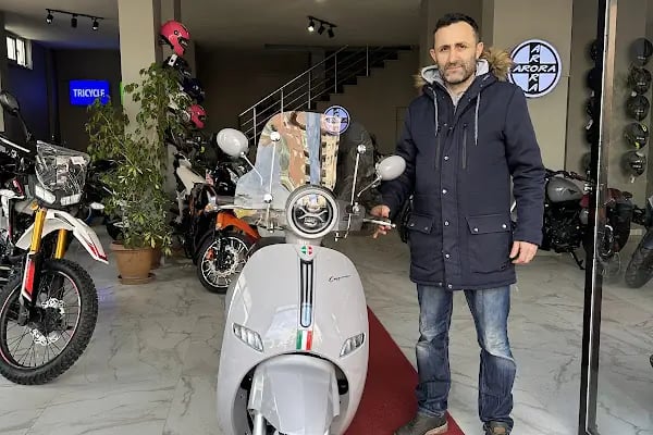 ÖZAY MOTOR ARORA BAYİİ - Resim 9