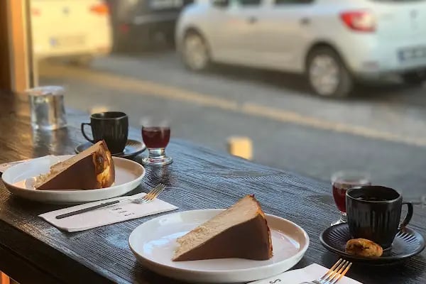 Daktilo Kültür &amp; Sanat Cafe - Resim 17