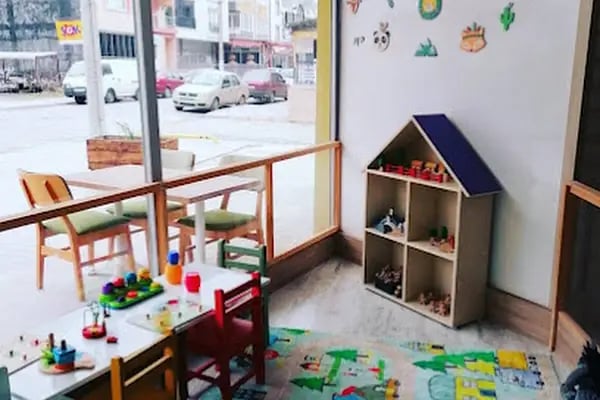 Bi Dünya Çocuk Cafe - Resim 4