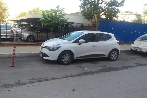 Poyraz Rent A Car - Resim 9