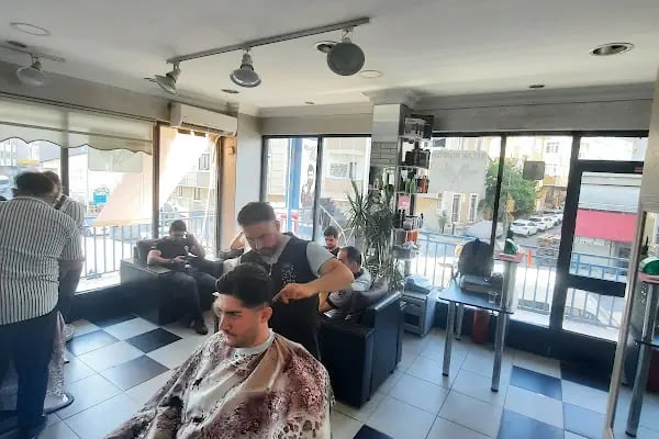 Birol Erkek Kuaförü Yeditepe Üniversite Kayışdağ - Resim 2