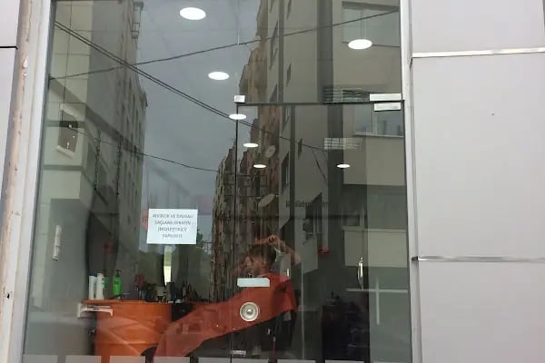 Saloon Turgay Erkek Kuaförü - Resim 4
