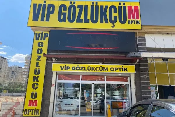 VİP GÖZLÜKÇÜM OPTİK - Resim 2