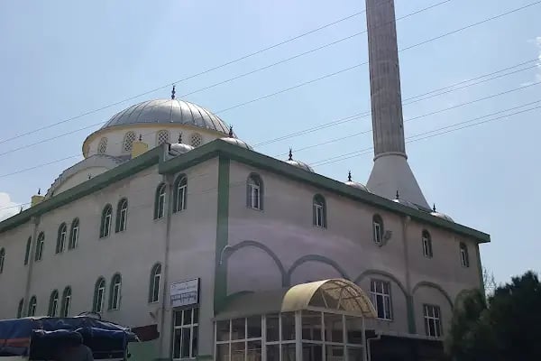 Bahçeli Cami - Resim 8