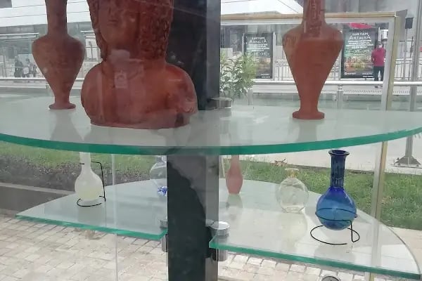 Doğu Garajı Tramvay Durağı - Resim 16