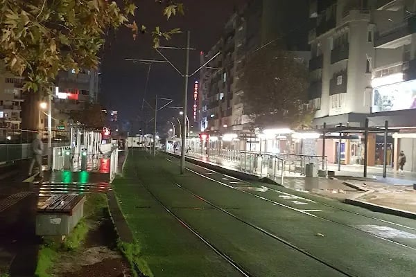 Doğu Garajı Tramvay Durağı - Resim 8