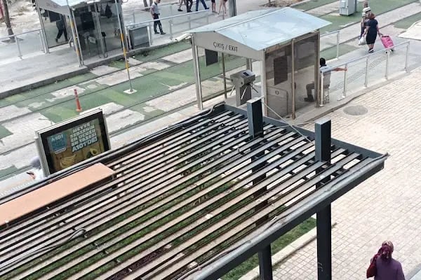 Doğu Garajı Tramvay Durağı - Resim 3