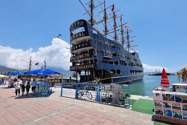 Ünal Market &amp; Şarküteri - Resim 20
