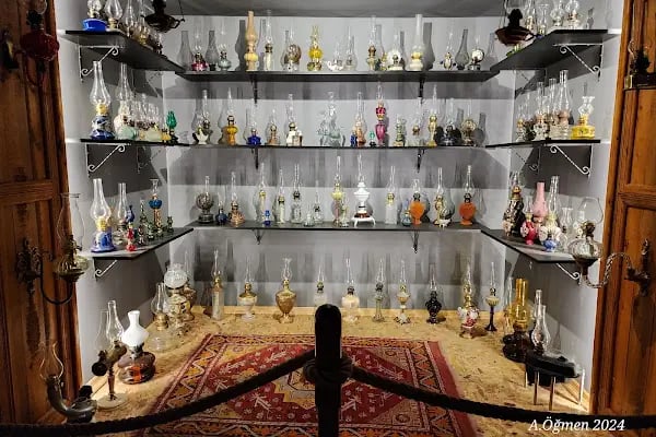 Süreyya Özkan Gaz Lambası Müzesi - Resim 2