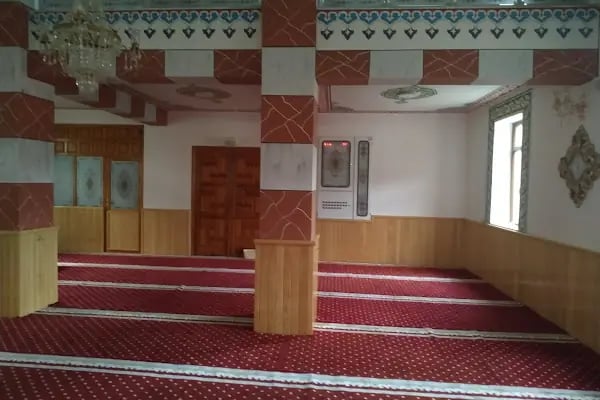 Helvacı Köyü Dere Cami - Resim 3