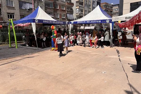 Fırat İlkokulu - Resim 3