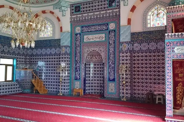 Mustafa Gülgör Alsancak Merkez Cami - Resim 2
