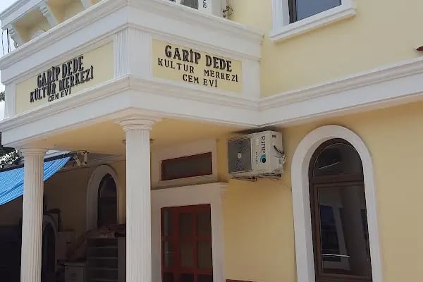 Garip Dede Türbesi - Resim 4