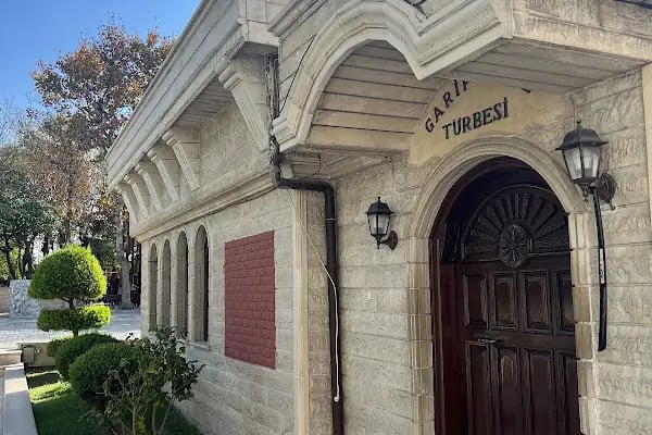 Garip Dede Türbesi - Resim 3