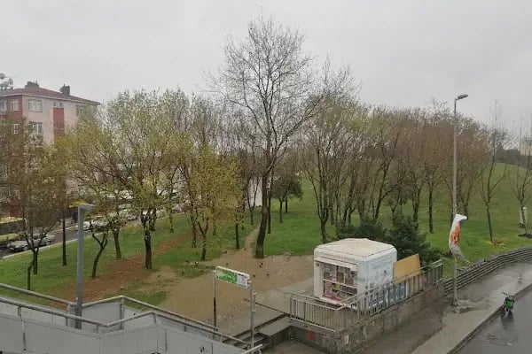 Garip Dede Türbesi - Resim 15