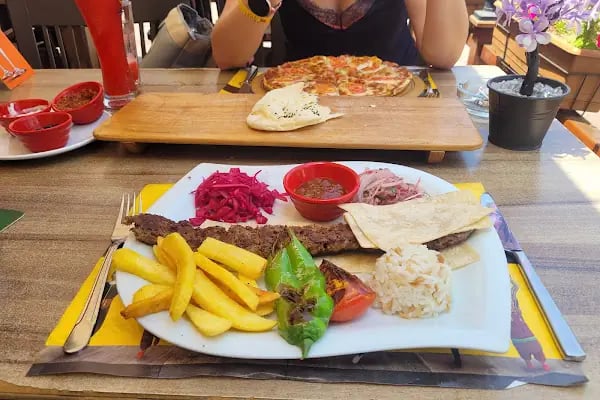 Turkısh Kebab House - Resim 2