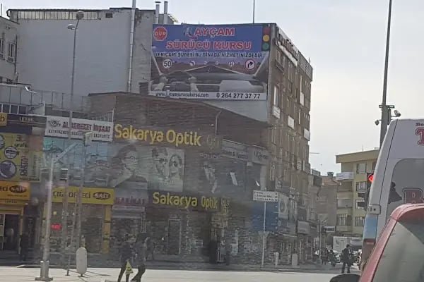 AYÇAM SÜRÜCÜ KURSU (YENİCAMİ ŞUBESİ) - Resim 14