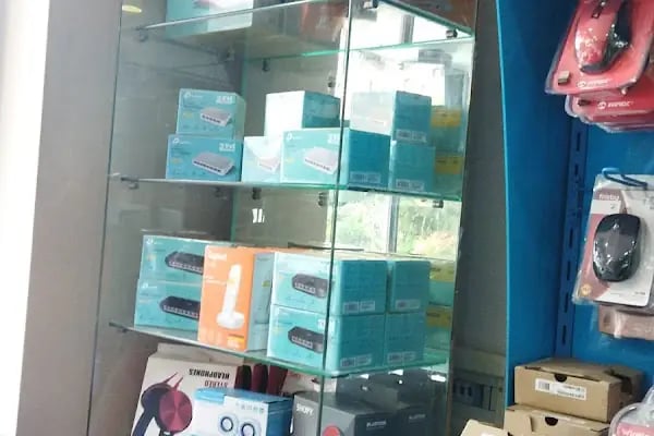 INFORM BİLGİSAYAR ELEKTRONİK VE GÜVENLİK SİSTEMLERİ - Resim 3
