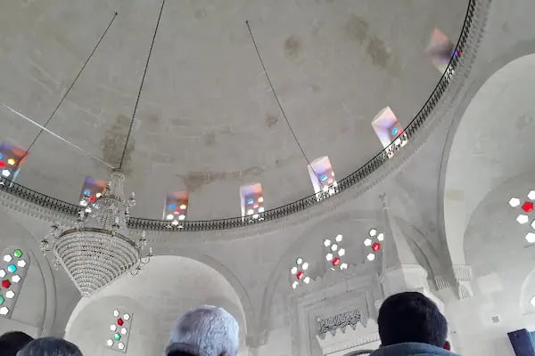 İlim & İrfan Cami - Resim 4