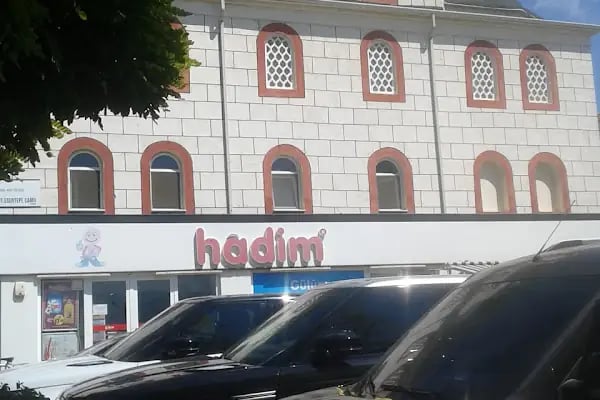 Esentepe Mah Cami - Resim 3