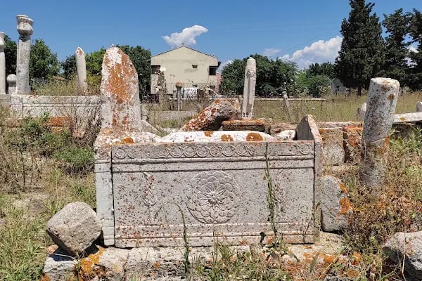 Has Yunus Bey Türbesi - Resim 13