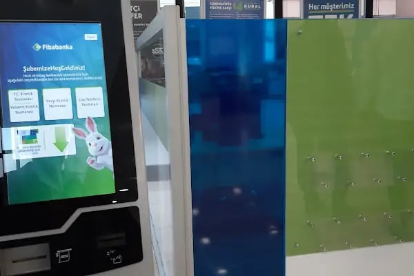QNB Çukurova Şubesi - Resim 2