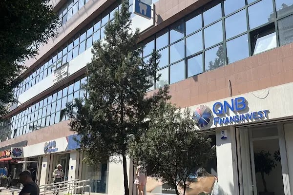 QNB Çukurova Şubesi - Resim 3