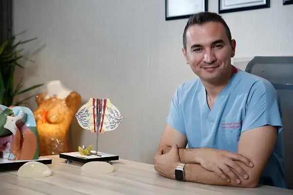 Burun Estetiği Ankara | Prof. Dr. Haldun Kamburoğlu | Meme Büyütme Ankara - Resim 9