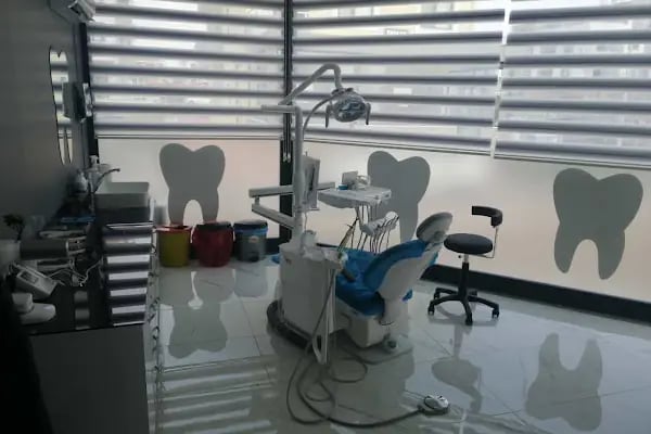 Özel Dent10 Balıkesir Ağız ve Diş Sağlığı Polikliniği - Resim 7